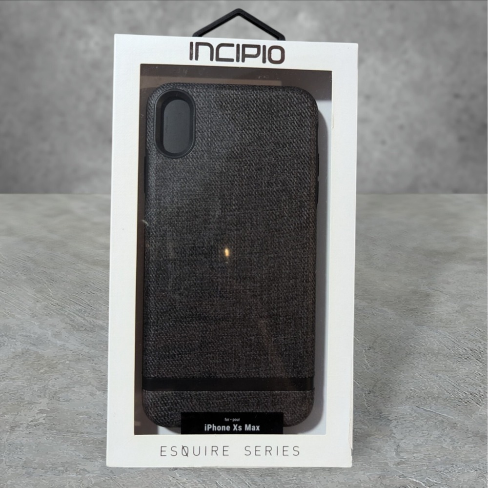 Q2. Incipio Esquire Series Case‎ for Apple iPhone Xs Max - Fabric Gray